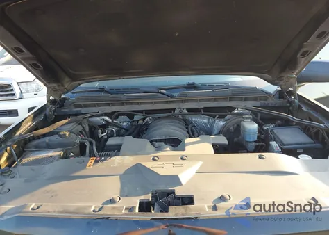 2018 Chevrolet Silverado 1500 Custom z USA, uszkodzony, nr VIN 3GCPCPEC8JG358400